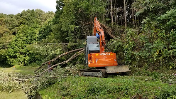 撤去作業中